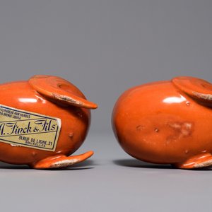 A pair of Chinese coral ground bat-shaped brush washers, 18/19th C. — photo 7