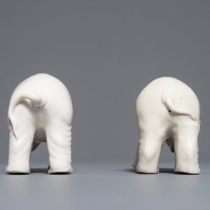 A pair of Chinese Dehua blanc de Chine models of elephants, 18/19th C. — photo 4