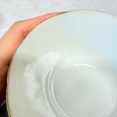 A pair of Chinese doucai bowls with floral design — photo 42