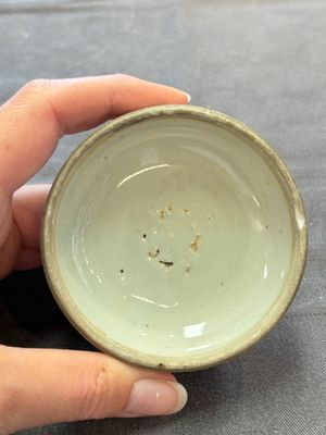 A pair of Chinese doucai 'chrysanthemum' jars and covers, Daoguang mark and of the period — photo 19