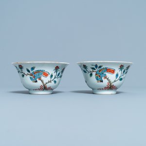 A pair of Chinese Dutch-decorated 'parrot' bowls, Kangxi — 照片 4