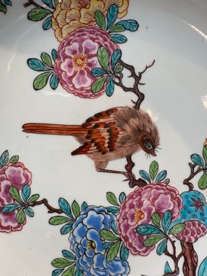 A pair of Chinese Dutch-decorated plates with birds among flowering branches, 18th C. — photo 8