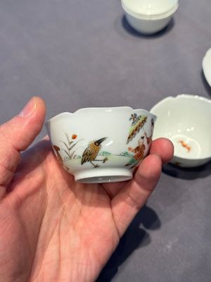 A pair of Chinese eggshell white-glazed cups and saucers, and two famille rose cups, 18th C. — photo 32