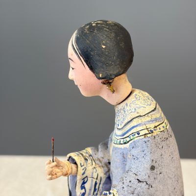A pair of Chinese export painted unfired clay figures — foto 17