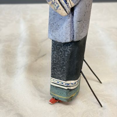 A pair of Chinese export painted unfired clay figures — foto 19