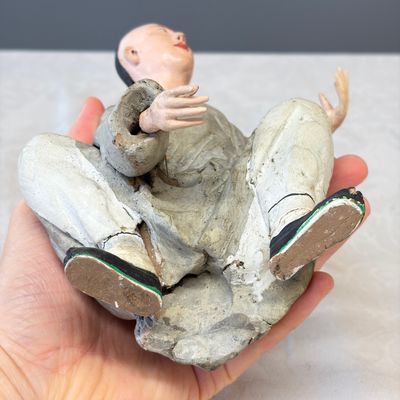 A pair of Chinese export painted unfired clay figures — foto 37