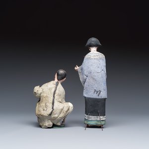 A pair of Chinese export painted unfired clay figures — foto 4