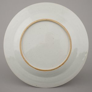 A pair of Chinese export porcelain "Cherry Pickers" plates, Qianlong, 18th C. — photo 3