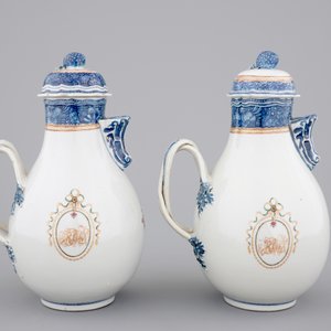 A pair of Chinese export porcelain jugs with cover, Qianlong, 18th C. — 照片 3