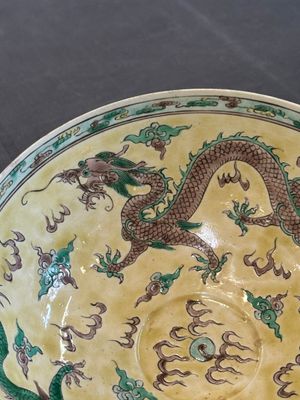 A pair of Chinese famille noire 'dragon' bowls, Wanli mark, 19th C. — photo 23