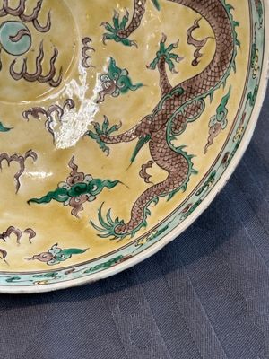 A pair of Chinese famille noire 'dragon' bowls, Wanli mark, 19th C. — photo 8