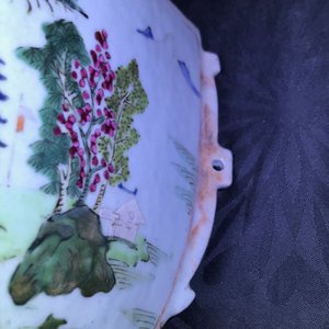 A pair of Chinese famille rose and faux marbre vases, Qianlong — photo 48