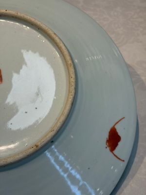 A pair of Chinese famille rose 'Antiquities' dishes, Guangxu marks, 19/20th C. — photo 7