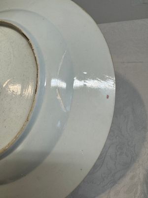 A pair of Chinese famille rose 'antiquities' dishes, Yongzheng — photo 14