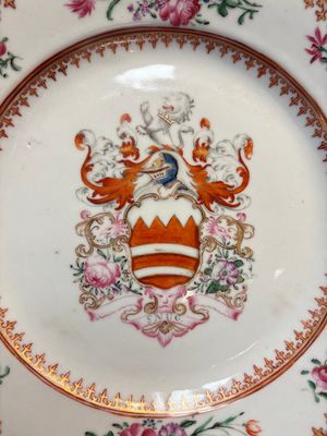 A pair of Chinese famille rose armorial plates with the arms of Hare for the English market, Qianlong, ca. 1755 — photo 10