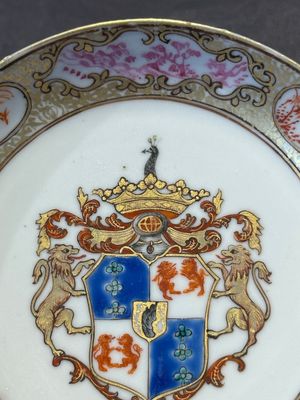 A pair of Chinese famille rose armorial saucers with the arms of Arendsma van Idsinga for the Dutch market — photo 3