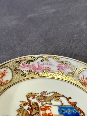 A pair of Chinese famille rose armorial saucers with the arms of Arendsma van Idsinga for the Dutch market — photo 7