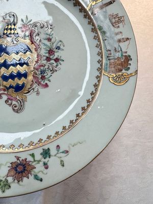 A pair of Chinese famille rose armorial soup plates with the arms of Longden for the English market, Qianlong, ca. 1748 — photo 15