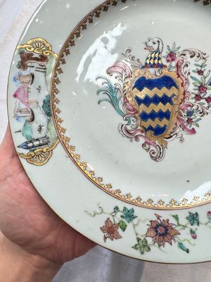 A pair of Chinese famille rose armorial soup plates with the arms of Longden for the English market, Qianlong, ca. 1748 — photo 16