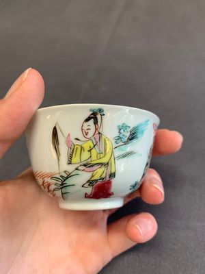 A pair of Chinese famille rose 'beloved by the river' cups and saucers, Yongzheng — photo 12