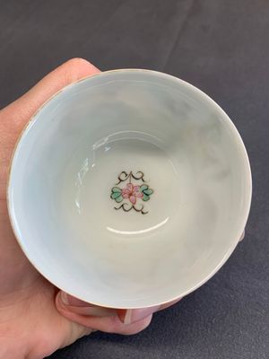 A pair of Chinese famille rose 'beloved by the river' cups and saucers, Yongzheng — photo 15