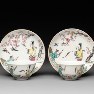 A pair of Chinese famille rose 'beloved by the river' cups and saucers, Yongzheng — photo 1