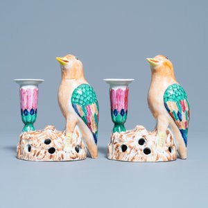 A pair of Chinese famille rose bird-shaped candlesticks, Jiaqing — photo 2