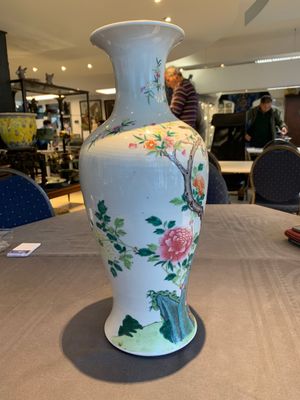 A pair of Chinese famille rose 'birds among flowering branches' vases, Republic — photo 13