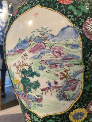 A pair of Chinese famille rose black-ground jars and covers with mountainous landscape design, Yongzheng — photo 14