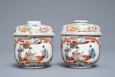 A pair of Chinese famille rose bowls and covers, Yongzheng/Qianlong