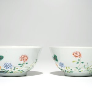A pair of Chinese famille rose bowls, Guangxu mark, 20th C. — 照片 3