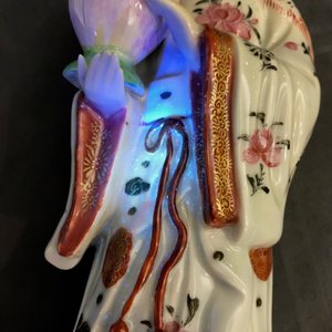 A pair of Chinese famille rose candle holders shaped as court ladies, Qianlong — photo 42