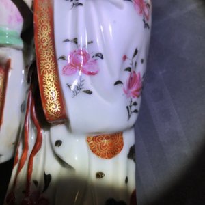 A pair of Chinese famille rose candle holders shaped as court ladies, Qianlong — photo 53