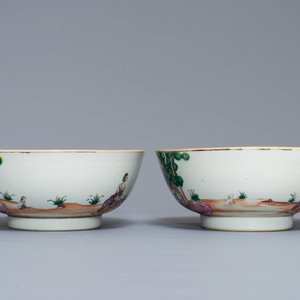 A pair of Chinese famille rose 'cherrypickers' bowls, Qianlong — 照片 2