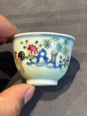 A pair of Chinese famille rose 'chicken' cups, Qianlong mark and of the period — photo 15
