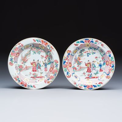 A pair of Chinese famille rose 'Chui Xiao Yin Feng 吹蕭引鳳' plates, Yongzheng