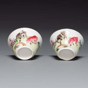 A pair of Chinese famille rose cups and saucers with horses, Yongzheng — photo 4