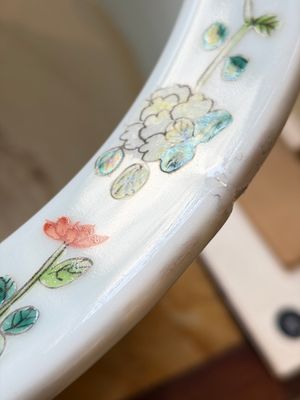 A pair of Chinese famille rose Dayazhai-style 'Dragon' jardinières, 20th C. — photo 4