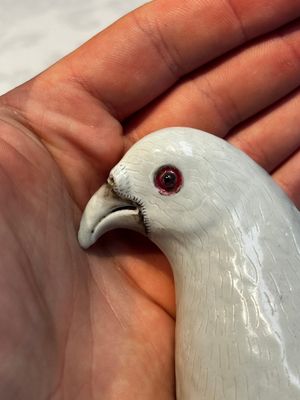 A pair of Chinese famille rose doves, Qianlong — photo 25