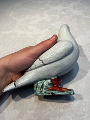 A pair of Chinese famille rose doves, Qianlong — photo 4
