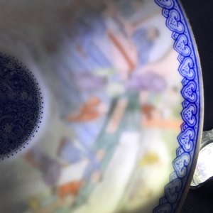 A pair of Chinese famille rose eggshell bowls, Qianlong mark, 20th C. — 照片 9