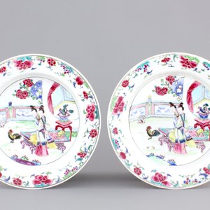 A pair of Chinese famille rose eggshell porcelain plates, Yongzheng, 1722-1735 — foto 1