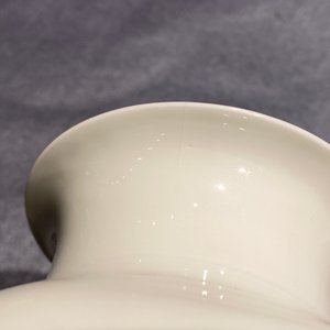 A pair of Chinese famille rose eggshell vases with floral design, Republic — 照片 12