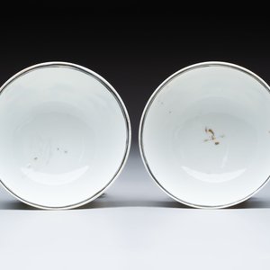 A pair of Chinese famille rose 'European subject' cups and saucers, Qianlong — photo 8