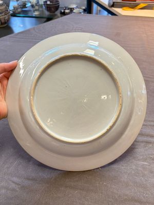 A pair of Chinese famille rose 'General Yang' dishes, Yongzheng — 照片 12