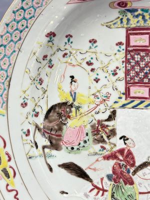 A pair of Chinese famille rose 'General Yang' dishes, Yongzheng — 照片 2