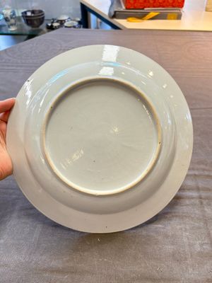 A pair of Chinese famille rose 'General Yang' dishes, Yongzheng — 照片 6