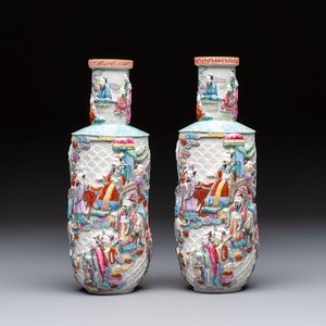 A pair of Chinese famille rose 'Immortals' vases with relief design, Qianlong mark, Republic — photo 1