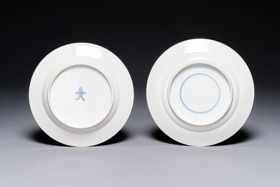 A pair of Chinese famille rose 'Jiangxi Province' plates, endless knot mark, 19/20th C. — photo 2