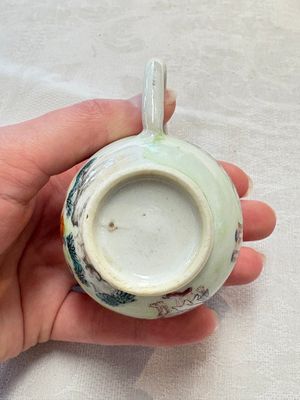 A pair of Chinese famille rose 'Luohan' cups, Qianlong — foto 12